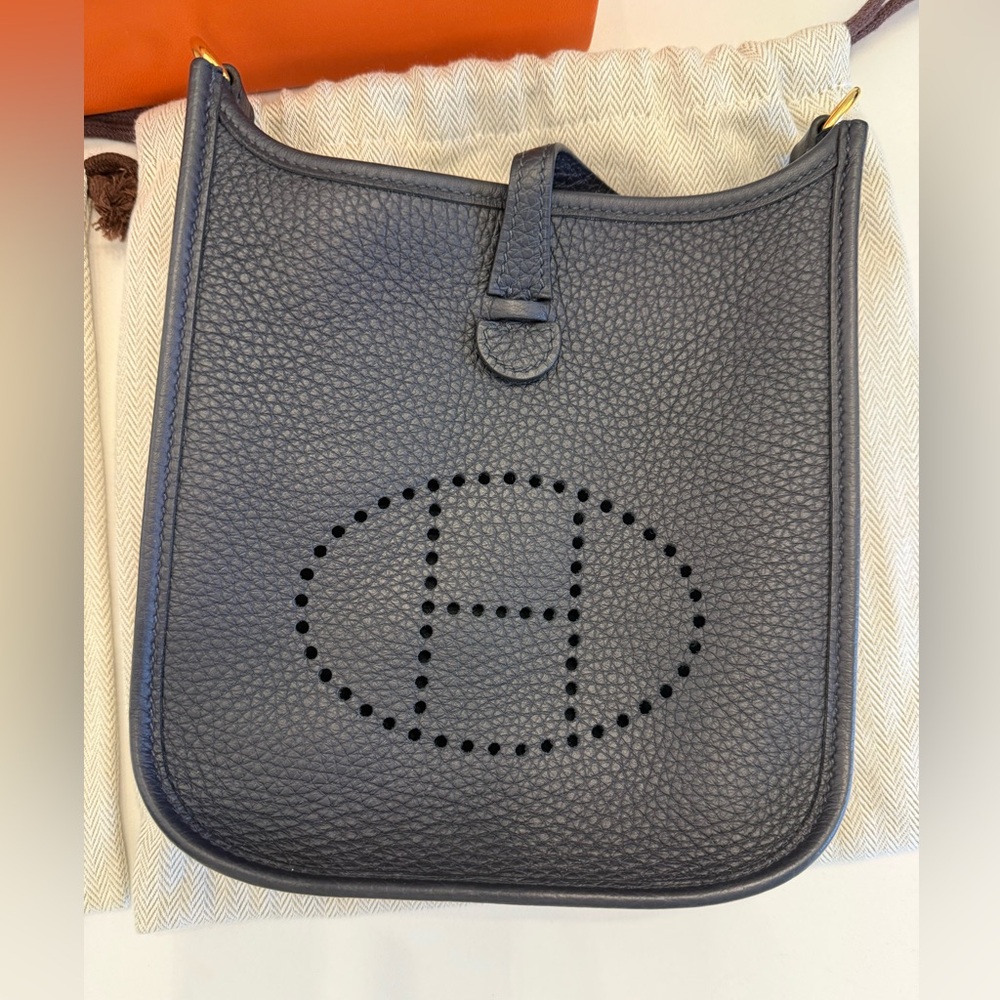 Hermès Evelyne TPM Taurillon Clemence Crossbody Bag -Caban - Picture 2 of 11